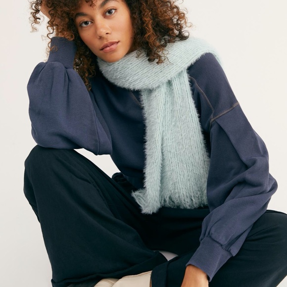 Alex Pullover - Picture 3 of 3